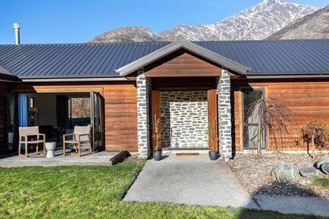 Photo of property in 50 Judge And Jury Drive, Lake Hayes, Queenstown, 9304