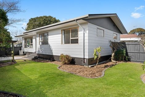 Photo of property in 12 Coventry Road, Melville, Hamilton, 3206