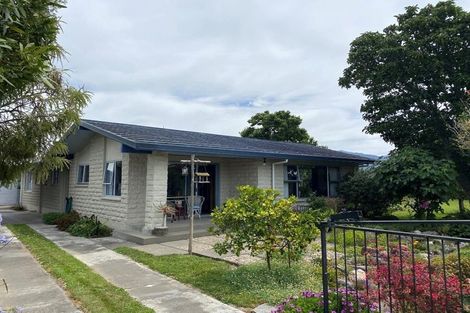 Photo of property in 2 Sunbelt Crescent, Takaka, 7110