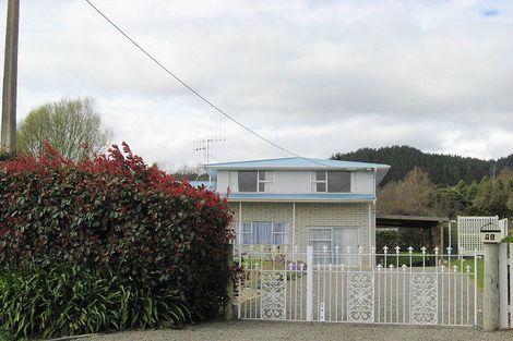 Photo of property in 71 Honi Taipua Street, Manakau, Levin, 5573