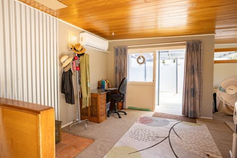 Photo of property in 13 Hannan Road, Whitianga, 3510