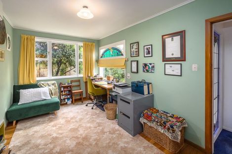 Photo of property in 28 Bell Street, Featherston, 5710