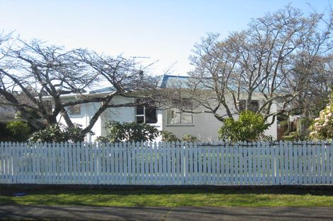 Photo of property in 26 Costley Street, Carterton, 5713