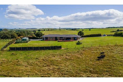 Photo of property in 870 Pungaere Road, Waipapa, 0295