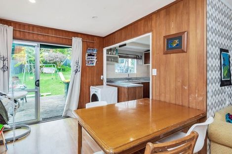 Photo of property in 8 Arde Place, Massey, Auckland, 0614