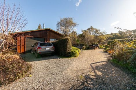 Photo of property in 10 Labyrinth Lane, Takaka, 7183