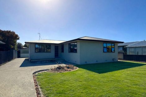 Photo of property in 110 Ruamahanga Crescent, Terrace End, Palmerston North, 4410