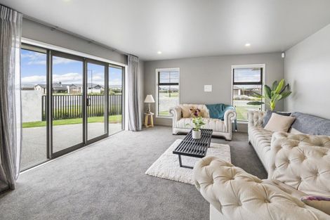 Photo of property in 159 Shillingford Boulevard, Rolleston, 7615