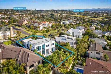 Photo of property in 7 Rangi Avenue, Schnapper Rock, Auckland, 0632