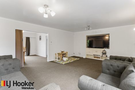 Photo of property in 328 Great South Road, Opaheke, Papakura, 2113
