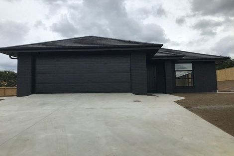 Photo of property in 36 Peacock Place, Pokeno, 2402