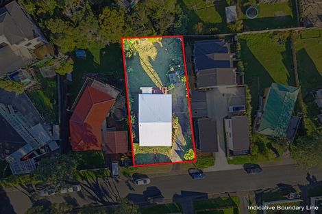 Photo of property in 6 Jenanne Place, Totara Vale, Auckland, 0629
