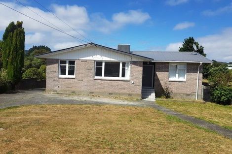 Photo of property in 16 Driver Crescent, Cannons Creek, Porirua, 5024