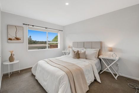 Photo of property in 1/34 Bayview Road, Bayview, Auckland, 0629