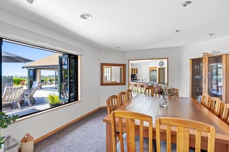 Photo of property in 115 Grand Drive, Orewa, 0931
