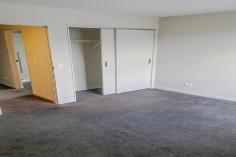 Photo of property in 11/2 Stone Street, Miramar, Wellington, 6022