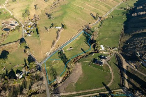 Photo of property in 10 Church Vly Road, Wakefield, 7095