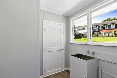 Photo of property in 55 Rangituhi Crescent, Takapuwahia, Porirua, 5022