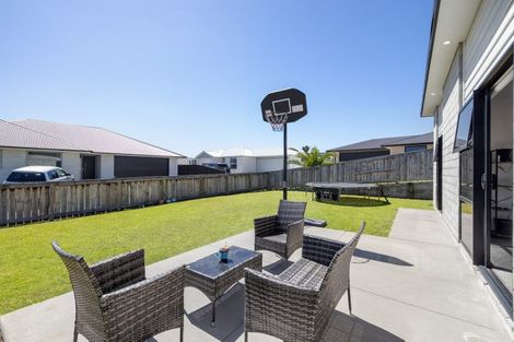Photo of property in 74 Tynan Street, Te Puke, 3119