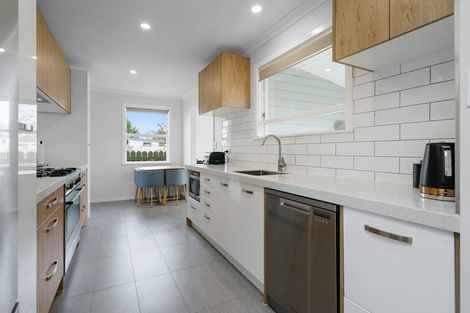 Photo of property in 4 Froude Street, Leamington, Cambridge, 3432