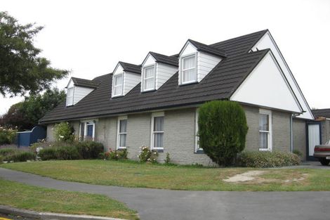 Photo of property in 2 Milnebank Street, Upper Riccarton, Christchurch, 8041