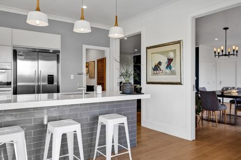 Photo of property in 561 Frankley Road, Hurworth, New Plymouth, 4371