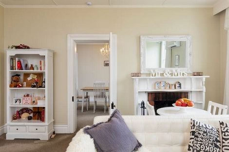 Photo of property in 12 Neesons Way, Glendene, Auckland, 0602