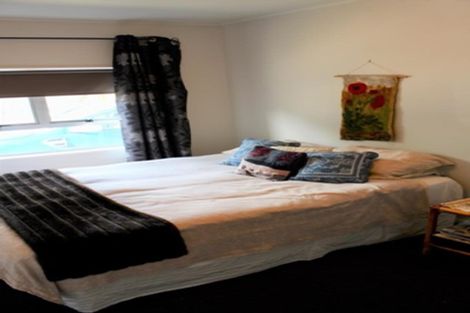 Photo of property in 8 Vardon Road, St Andrews, Hamilton, 3200