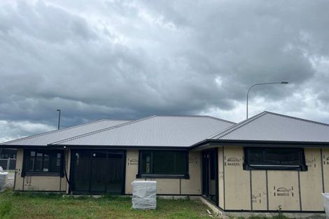 Photo of property in 1 Rangeview Drive, Kelvin Grove, Palmerston North, 4414