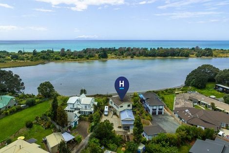 Photo of property in 16 Pohutukawa Drive, Athenree, Katikati, 3177