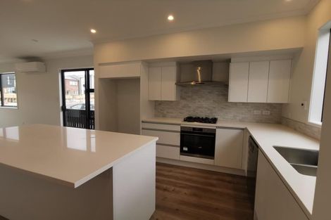 Photo of property in 53 Manarini Road, Westgate, Auckland, 0614