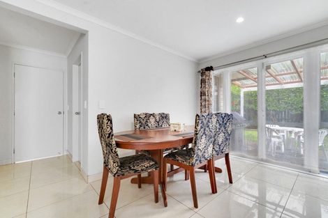 Photo of property in 2 Ritchie Crescent, Takanini, 2112