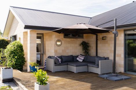 Photo of property in 8 Silver Springs Boulevard, Mosgiel, 9024