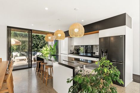 Photo of property in 15 Awatira Drive, Papamoa Beach, Papamoa, 3118
