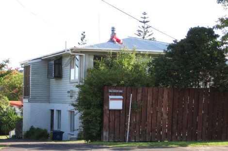 Photo of property in 162 Golf Road, Titirangi, Auckland, 0604
