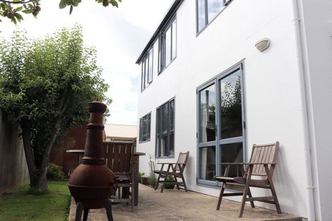 Photo of property in 40a Sawyers Arms Road, Northcote, Christchurch, 8052