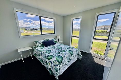 Photo of property in 5 Kahu Crescent, Whitianga, 3510