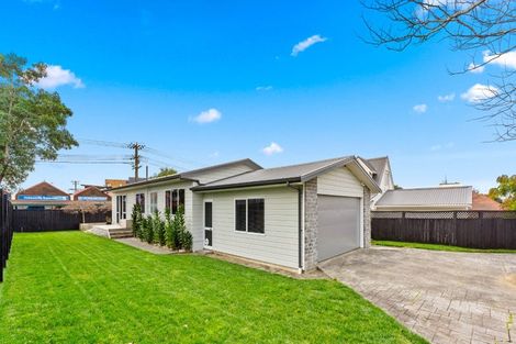 Photo of property in 3a Bannings Way, Hobsonville, Auckland, 0618