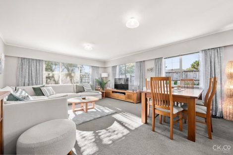 Photo of property in 43a Ludlam Crescent, Woburn, Lower Hutt, 5010