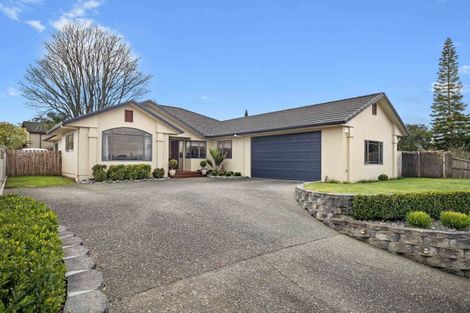 Photo of property in 18 Tonkin Place, Buckland, Pukekohe, 2677