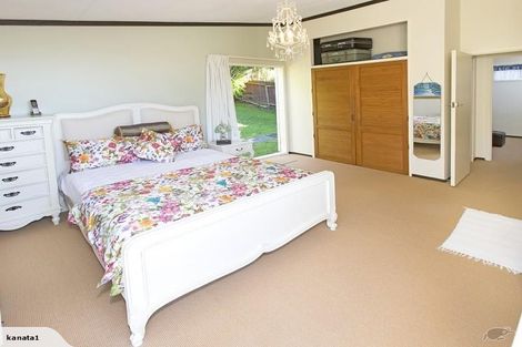 Photo of property in 193 Wade River Road, Wade Heads, Whangaparaoa, 0932