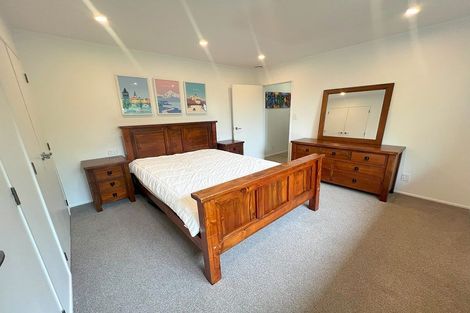 Photo of property in 2/24 Hattaway Avenue, Bucklands Beach, Auckland, 2012