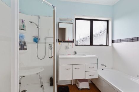 Photo of property in 4 Slade Street, Greerton, Tauranga, 3112