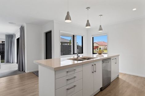 Photo of property in 85 Puhirake Crescent, Pyes Pa, Tauranga, 3112