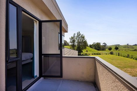 Photo of property in 788 Carrington Road, Hurworth, New Plymouth, 4371