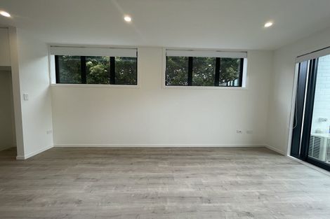 Photo of property in 12/12 Tawa Road, Te Atatu Peninsula, Auckland, 0610