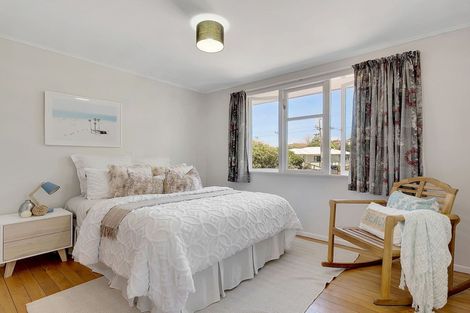 Photo of property in 126 Dimock Street, Titahi Bay, Porirua, 5022