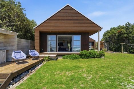 Photo of property in 211 Pukehina Parade, Pukehina, Te Puke, 3189