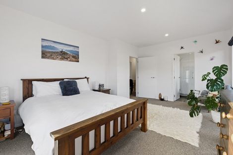 Photo of property in 2 Barclay Place, Wanaka, 9305