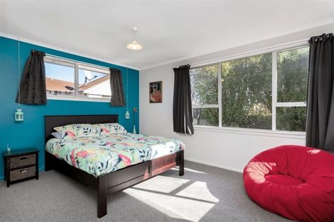Photo of property in 62 Sturrocks Road, Redwood, Christchurch, 8051